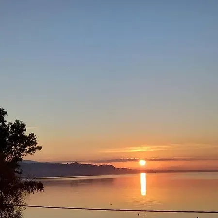 σπίτι δίπλα στην θάλασσα